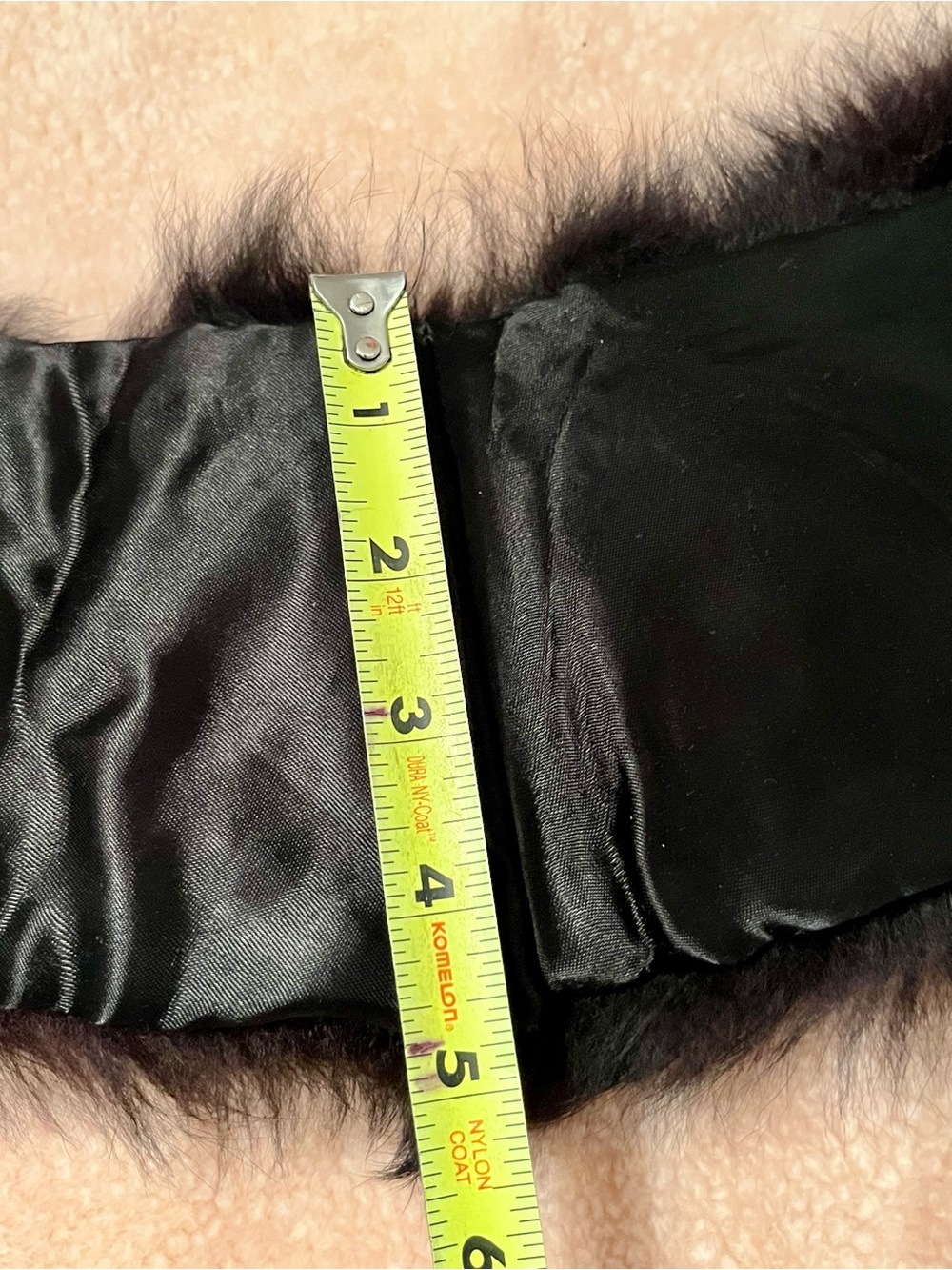 Beautiful Stylish Genuine Black Rabbit Fur Collar - Picture 2 of 4